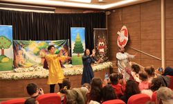 Efeler Belediyesi, çocukları tiyatroyla buluşturdu