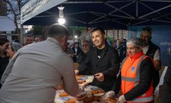 Kuşadası'nda oruçlar dualar eşliğinde açıldı