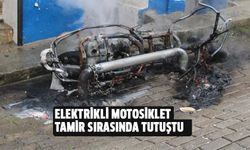 Elektrikli motosiklet tamir sırasında tutuştu!