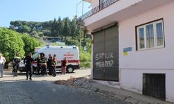 Balkonu çöken bina mühürlendi