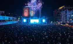 Aydın Büyükşehir Belediyesi 19 Mayıs Atatürk’ü Anma, Gençlik ve Spor Bayramı’nı 40 bin Aydınlıyla kutladı