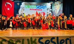 Çocuk Sesleri’nde mezuniyet coşkusu.. Öğrenciler sahnede yıldızlaştı
