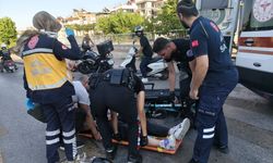 Otomobil ile çarpışan motosikletin sürücüsü yaralandı