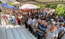 Kazada hayatını kaybeden uzman çavuş al bayraklı tabutla son yolculuğuna uğurlandı
