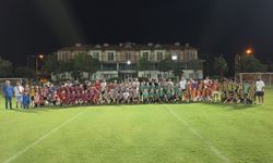 Nazilli'de minik kramponlar yaz futbol şenliğinde buluştu
