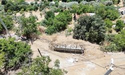 Nazilli Belediyesi’nden yollarda bakım ve onarım çalışması
