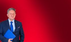 Nuri Arslan, yeniden mavi liste ile aday