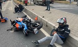 Umurlu’da motosikletler çarpıştı: 3 yaralı