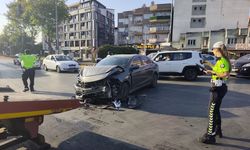 Aydın'daki kazada baba ve oğlu yaralandı