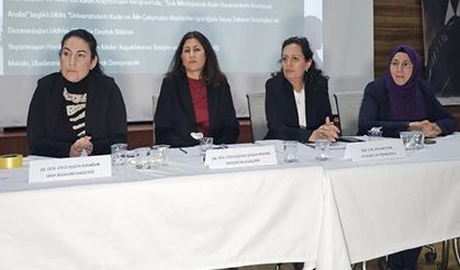 ADÜ'lü akademisyenler Nazilli'de her yönüyle kadına şiddeti anlattı