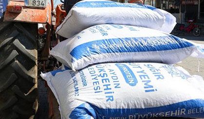 Büyükşehir'den Germencik'te küçük üreticilere yem desteği