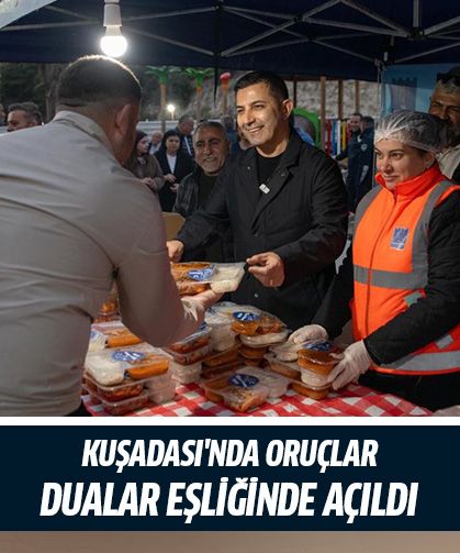 Kuşadası'nda oruçlar dualar eşliğinde açıldı
