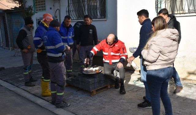 Germencik'te çaylar Başkan Zencirci'den