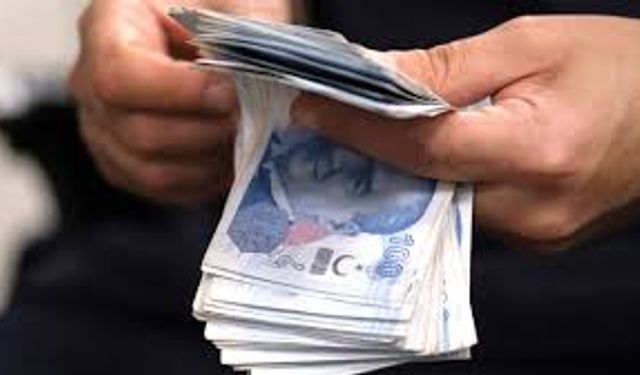 En düşük emekli maaşı 20 bin lira oldu!