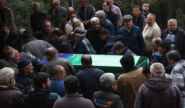 Babaanne ve 3 yaşındaki torunu toprağa verildi