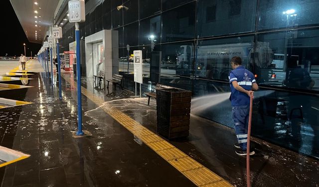 Başkan Çerçioğlu’nun çalışmaları ile otobüs terminalleri pırıl pırıl oluyor