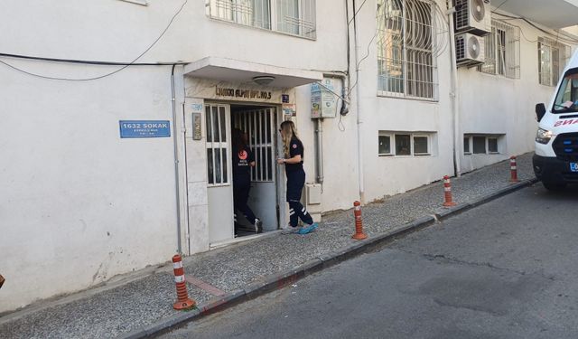Yaşlı kadın evinde ölü bulundu