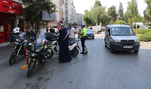 Aydın’da motosiklet sürücüleri denetlendi