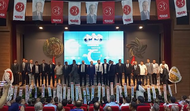 MHP Nazilli'de yeni dönem.. Bahadır Yorgancı başkan seçildi