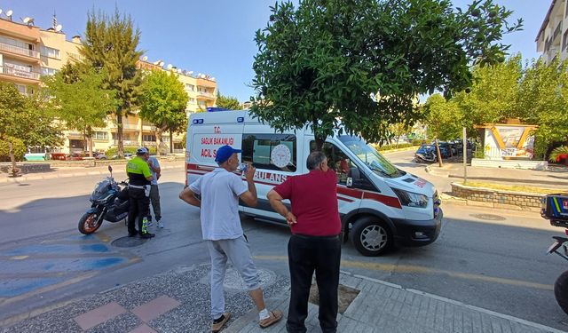 İki motosiklet kafa kafaya çarpıştı: 2 yaralı