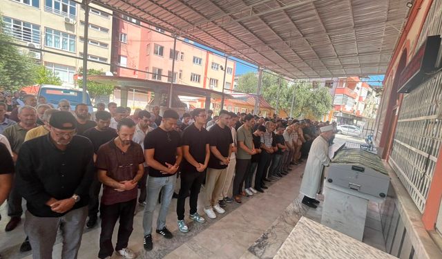 Nazilli’de Kavasoğlu ailesinin acı günü.. Gönen Kavasoğlu son yolculuğuna uğurlandı