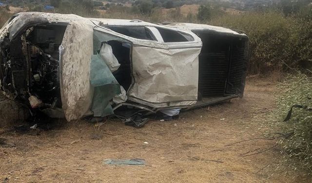 Karpuzlu’da kamyonet takla attı: 3 yaralı