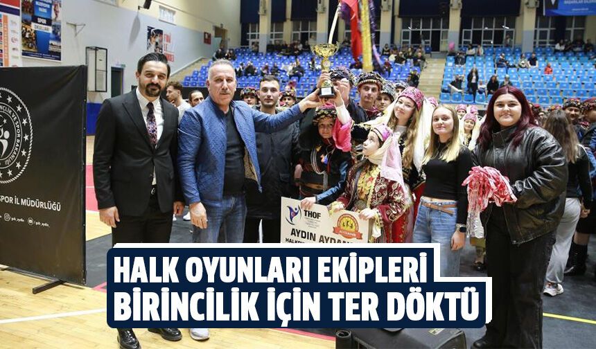 Halk oyunları ekipleri birincilik için ter döktü
