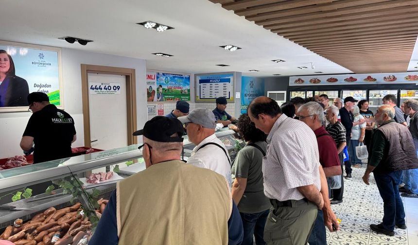 Nazilli’de vatandaşlar Halk Ege Et’e akın etti