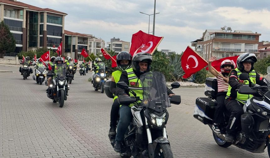 Nazilli’de motosiklet ve bisikletlilerden dev kortej