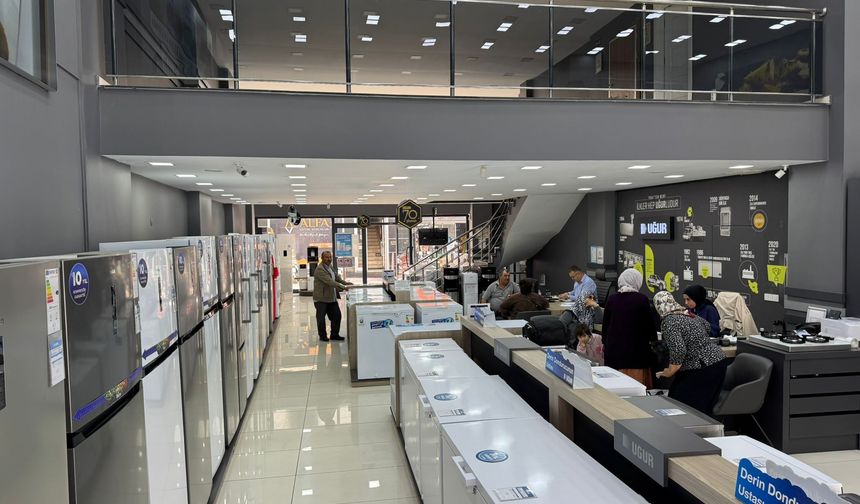 Bayrama özel kampanya başladı.. Uğur Derin Dondurucu’da peşin fiyatına 9 taksit fırsatı