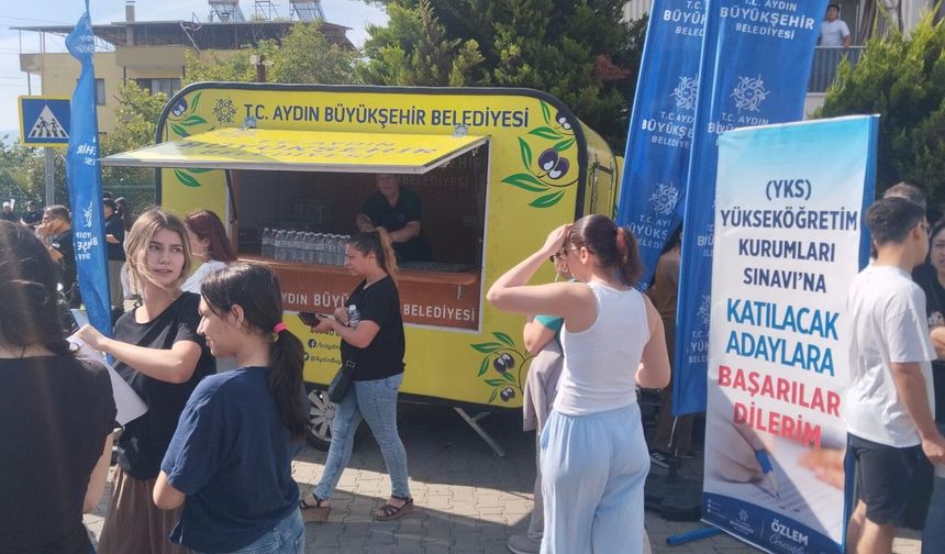 Başkan Çerçioğlu üniversite adaylarının yanında