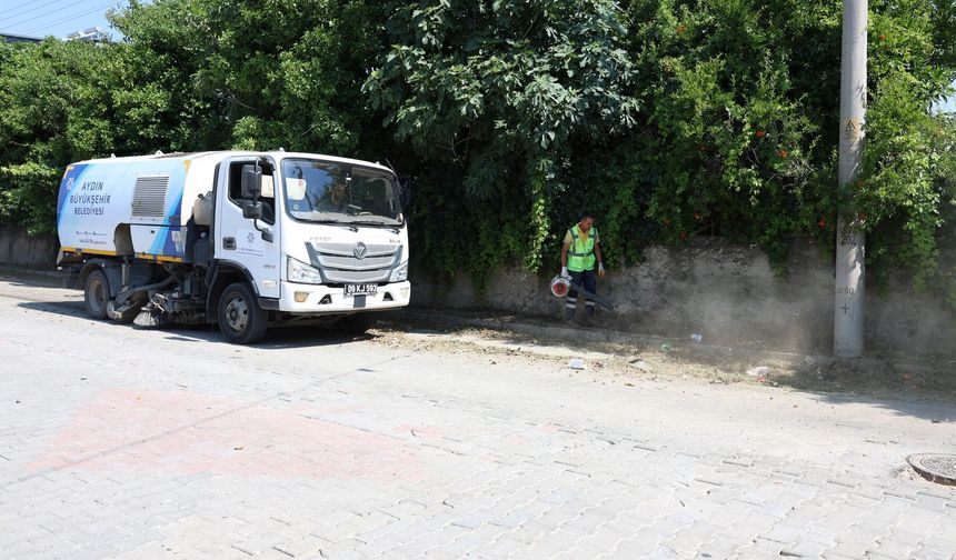 Efeler muhtarlarından Başkan Çerçioğlu’na hizmet teşekkürü