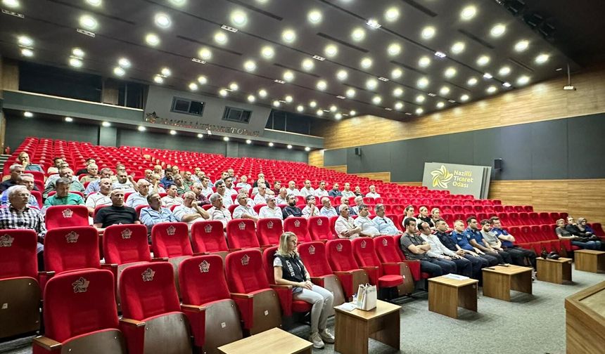Nazilli’de muhtarlara çocukların güvenliği ve siber suçlarla mücadele semineri
