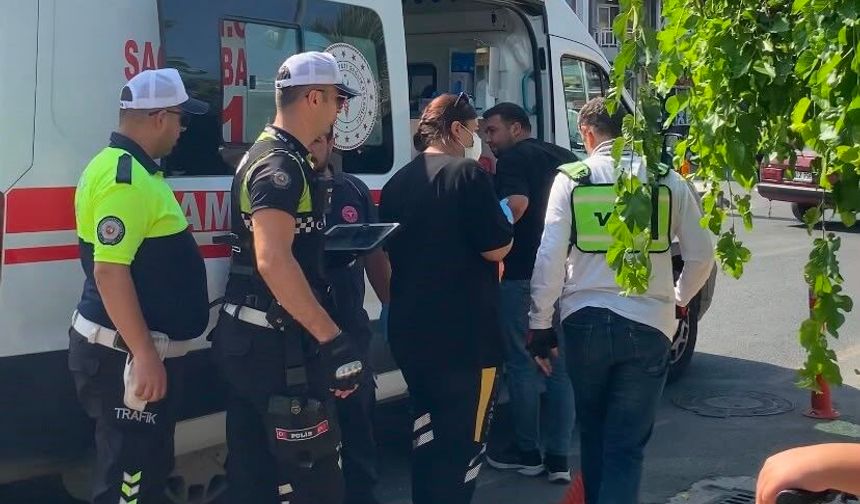 Kavşakta iki motosiklet çarpıştı: 2 yaralı