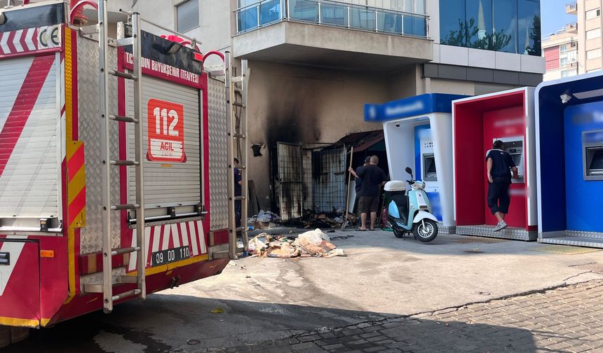 Geri dönüşüm kutusunda kaynak yaparken yangın çıktı