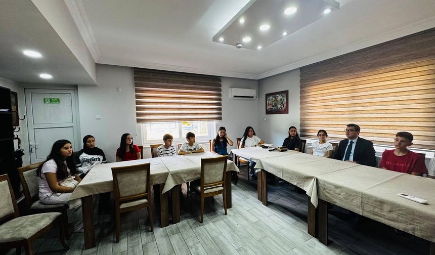 Bozdoğan’da LGS başarısı gösteren öğrenciler ödüllendirildi