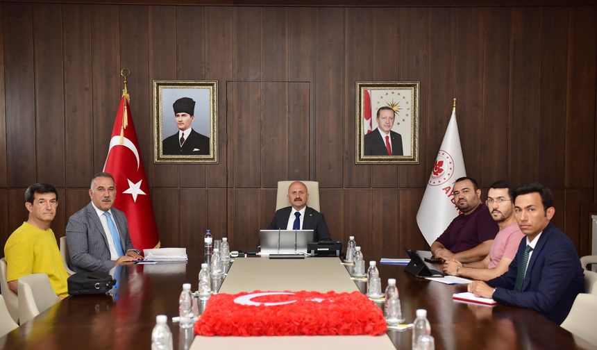 Vali Varol, yeni stadyumun yapım süreci hakkında bilgi aldı