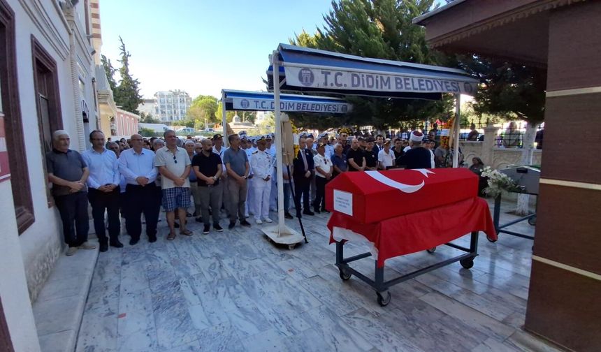 Kıbrıs Gazisi askeri törenle son yolculuğuna uğurlandı