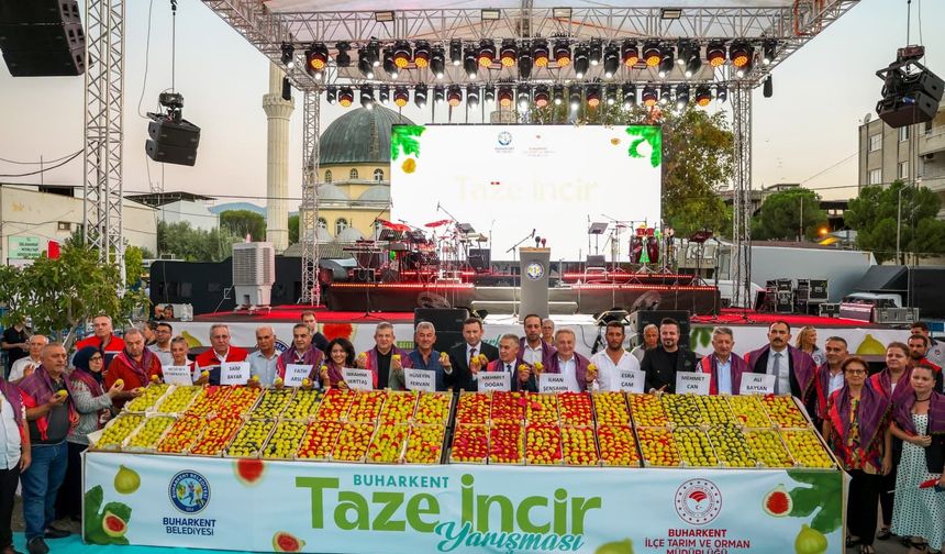 Nazilli Ticaret Odası’nın tanıtım aracı Buharkent’te yoğun ilgi gördü