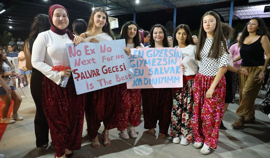 Nazilli'de unutulmaz gece.. Hasköy'de eğlence zirve yaptı