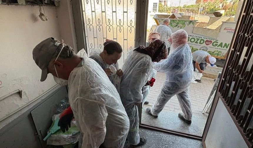 Bozdoğan’da çöp ev temizlendi