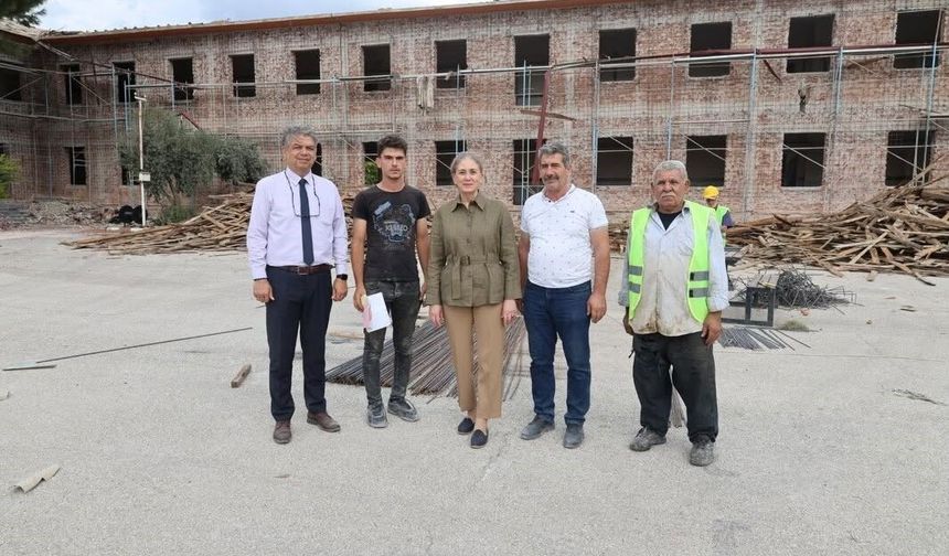 Nazilli'de iki okulda deprem güçlendirmesi sürüyor