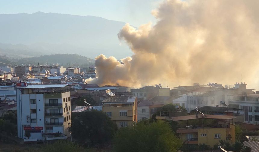 Nazilli’de elektrikli battaniye evi küle çevirdi, yaşlı adam son anda kurtuldu