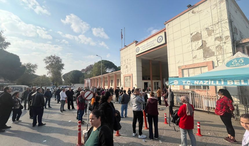 Nazilli’de KPSS heyecanı! Son dakikada koşanlar oldu