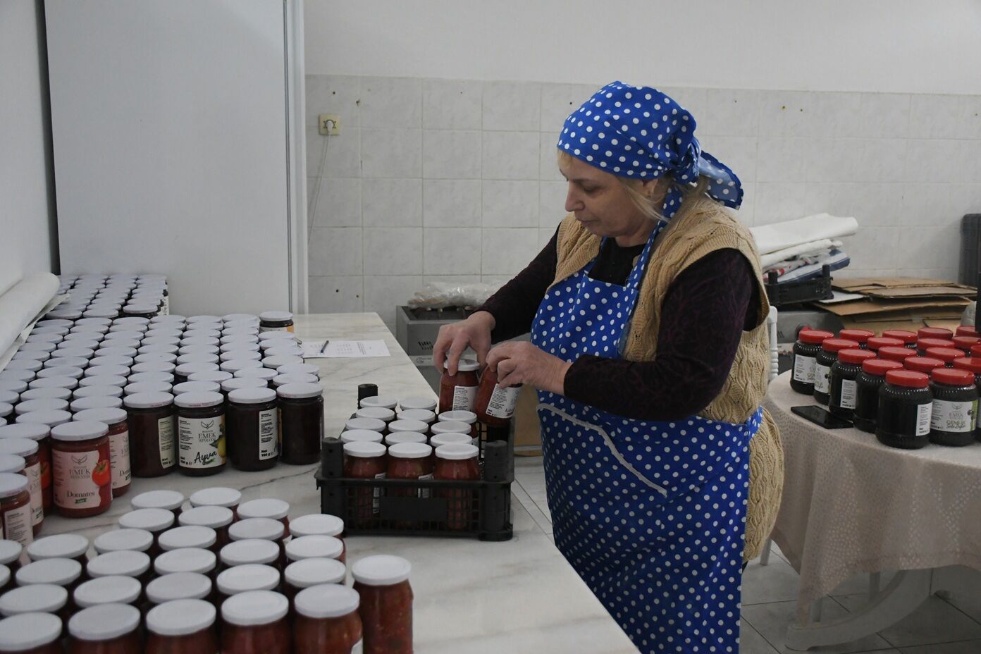 Emek Atölyesi Ürünleri Ada Market Raflarında (2)