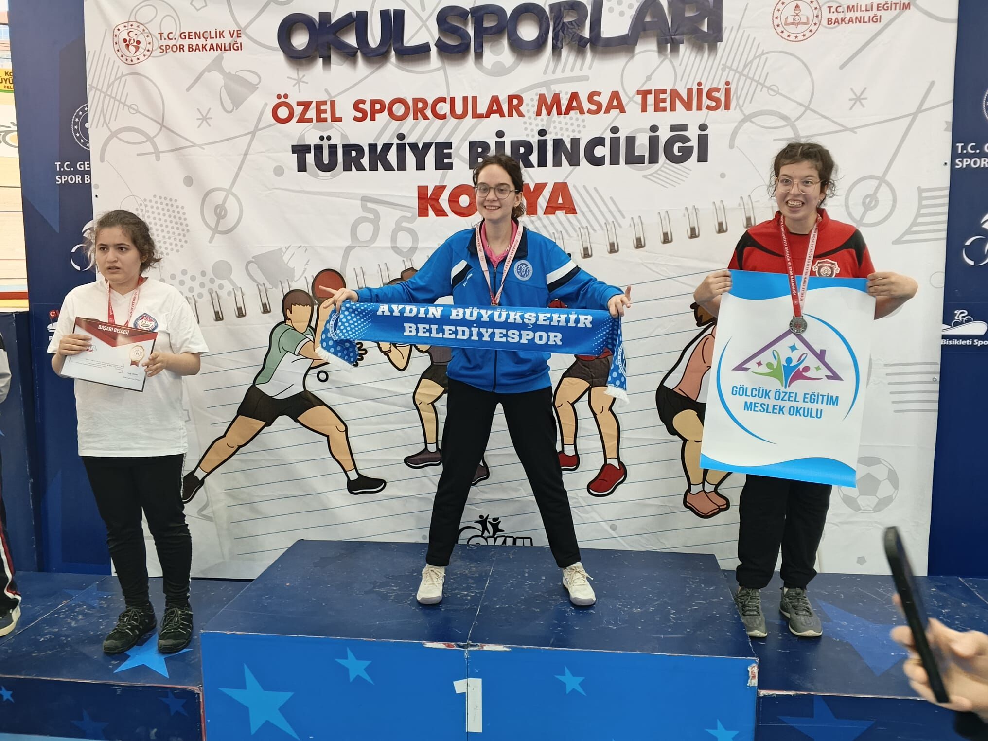 Aydın Büyükşehir Belediyesi Otizm Destek Merkezi Sporcuları Aydın’ın Gururu Oldu (1)