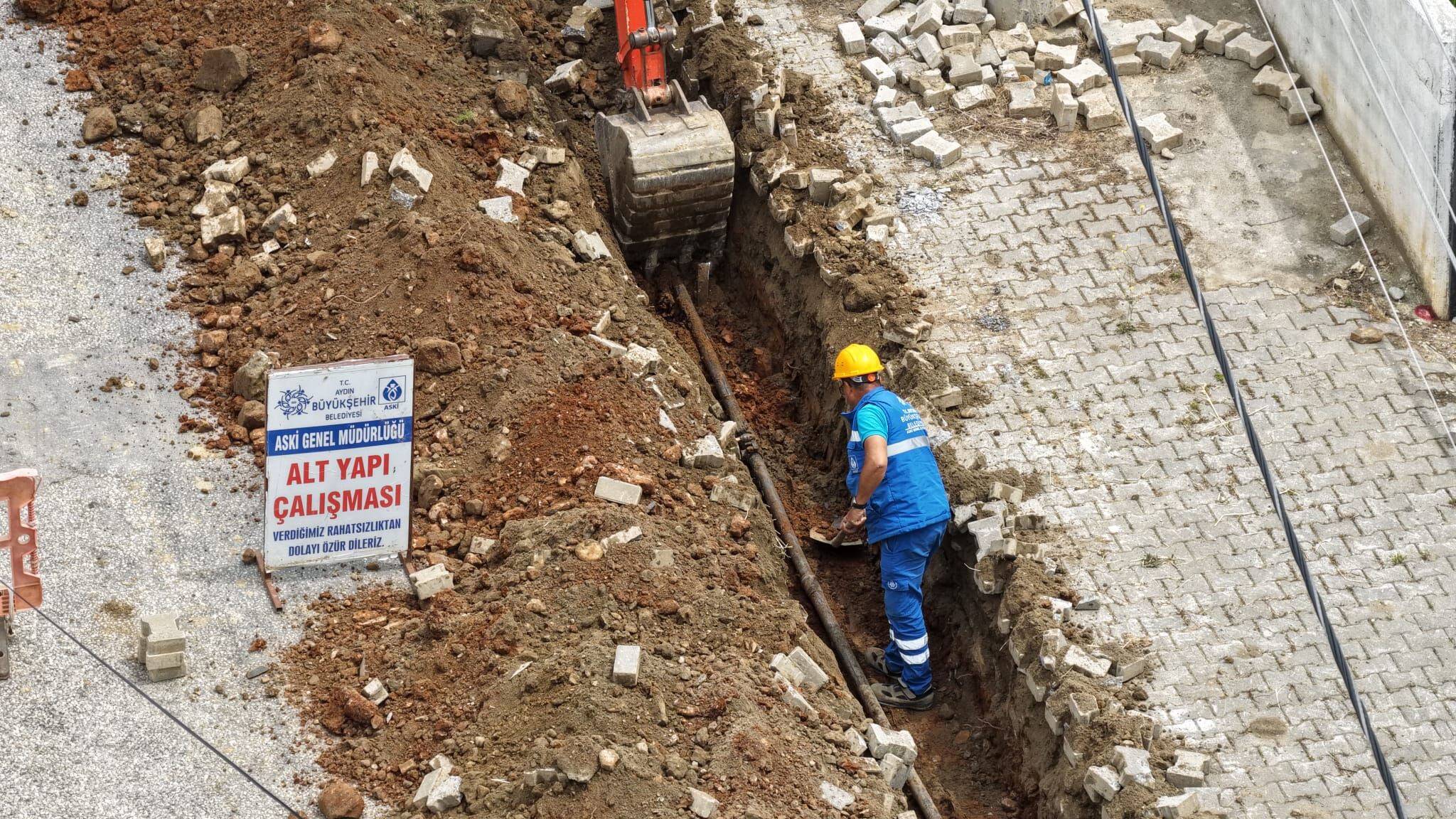 Başkan Çerçioğlu'ndan Kuyucak’ta Altyapı Yatırımı (7)