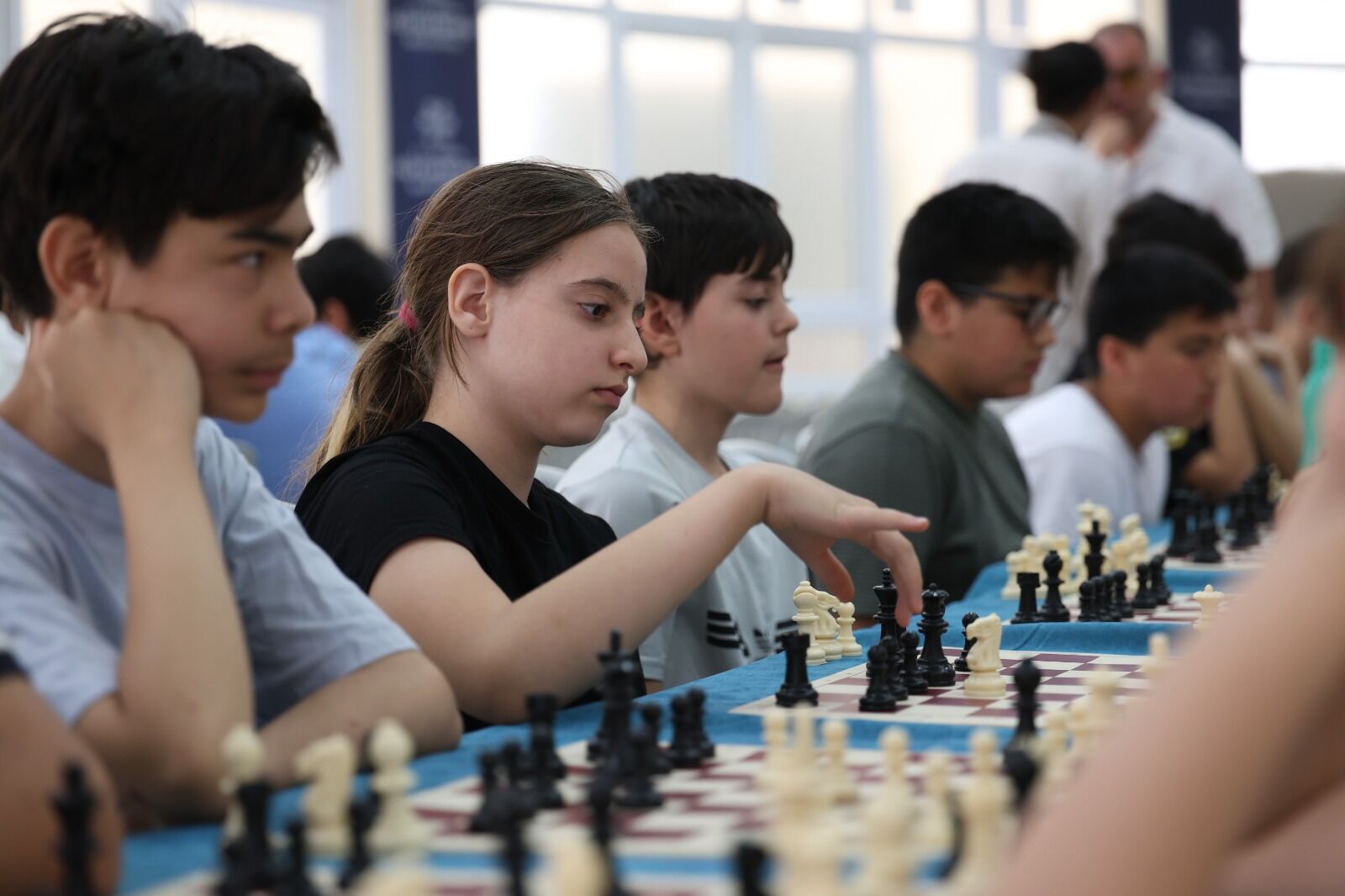 Başkan Çerçioğlu’nun Destekleri Ile Satranç Öğrenen Öğrenciler Hamlelerini Yarıştırdı (7)
