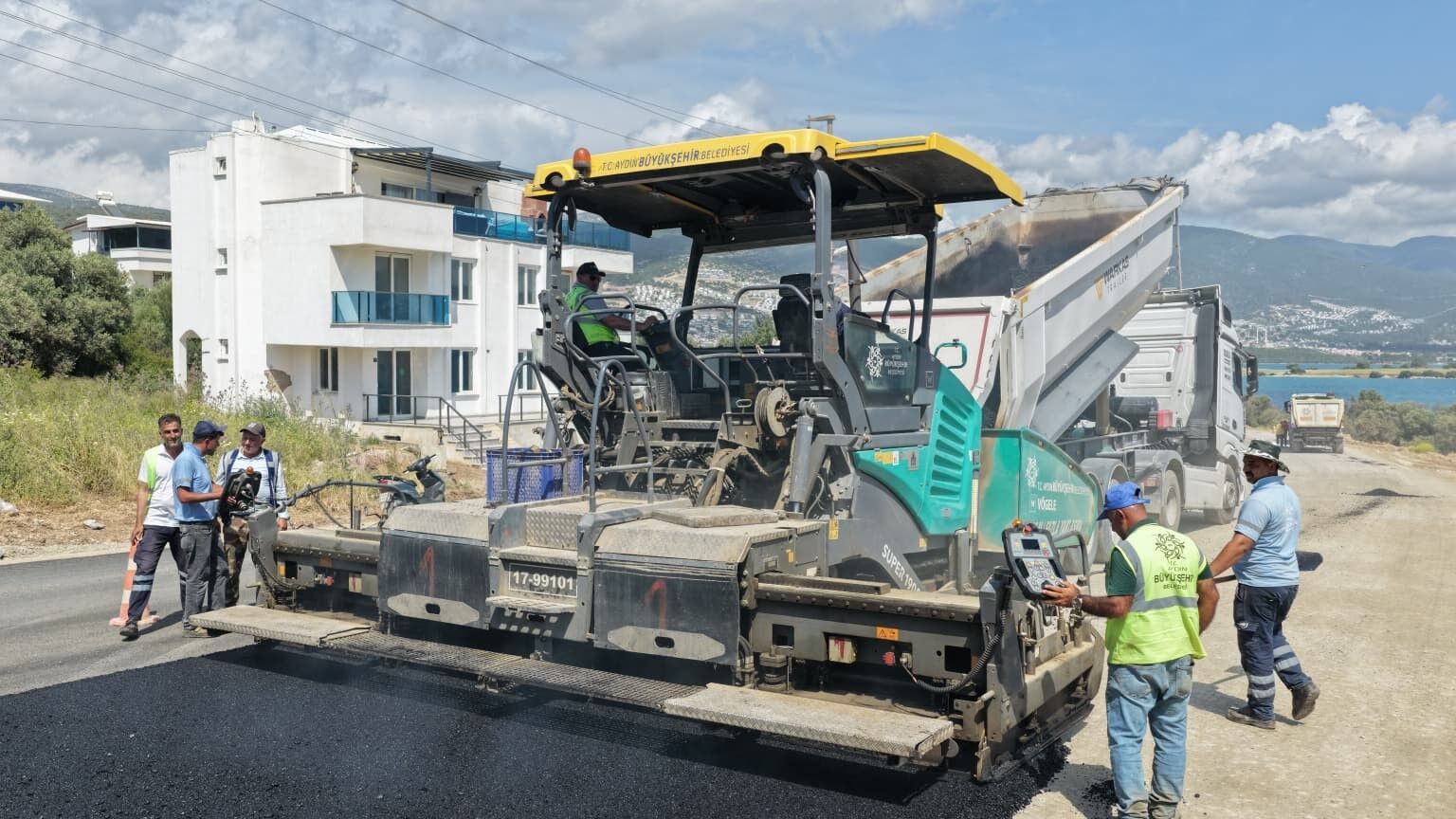 Çerçioğlu Öncülüğünde Aydın’ın Dört Bir Yanında Ulaşım Atağı (8)