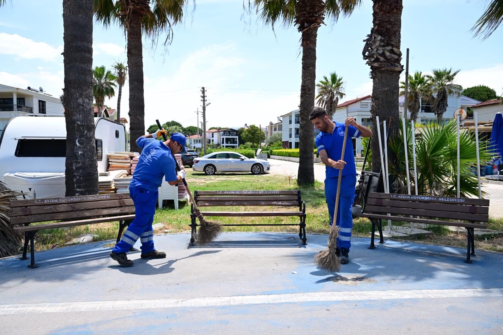 Başkan Çerçioğlu'ndan Kuşadası'nda Yoğun Çalışma (1)